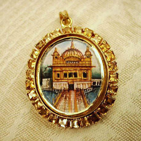 22K Gold Portrait Pendant of Guru Gobind Singh & Golden Temple surrounded by citrine