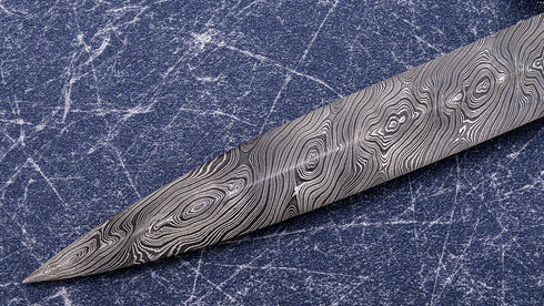 Engraved/gold inlaid jade handled dagger