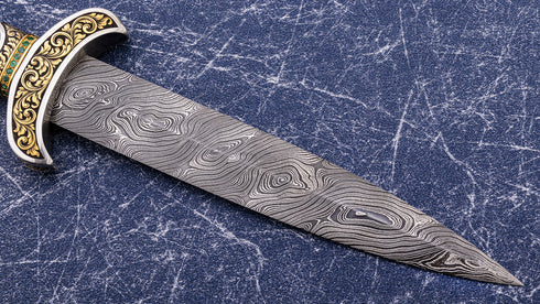 Engraved/gold inlaid jade handled dagger