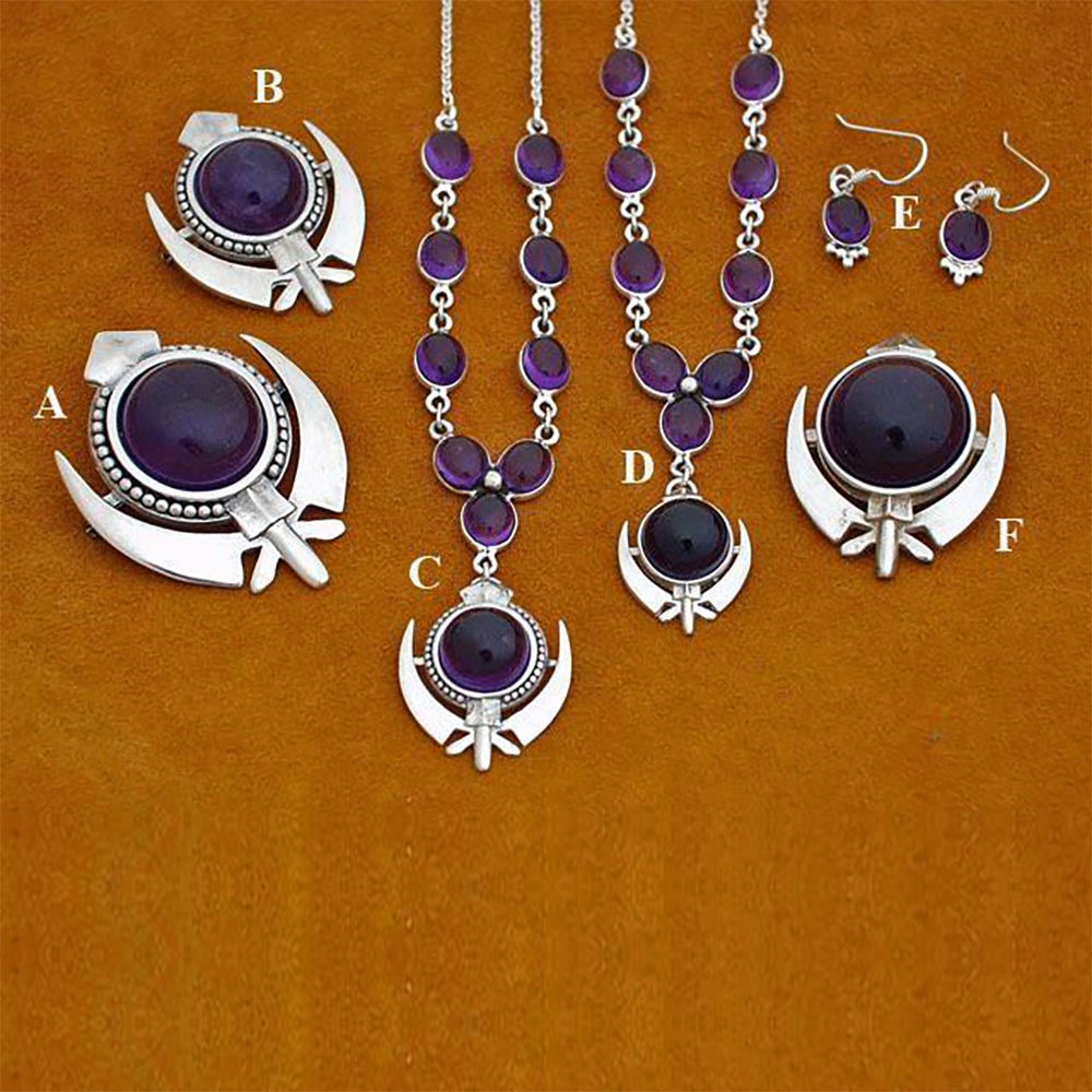 Amethyst Khanda ensemble