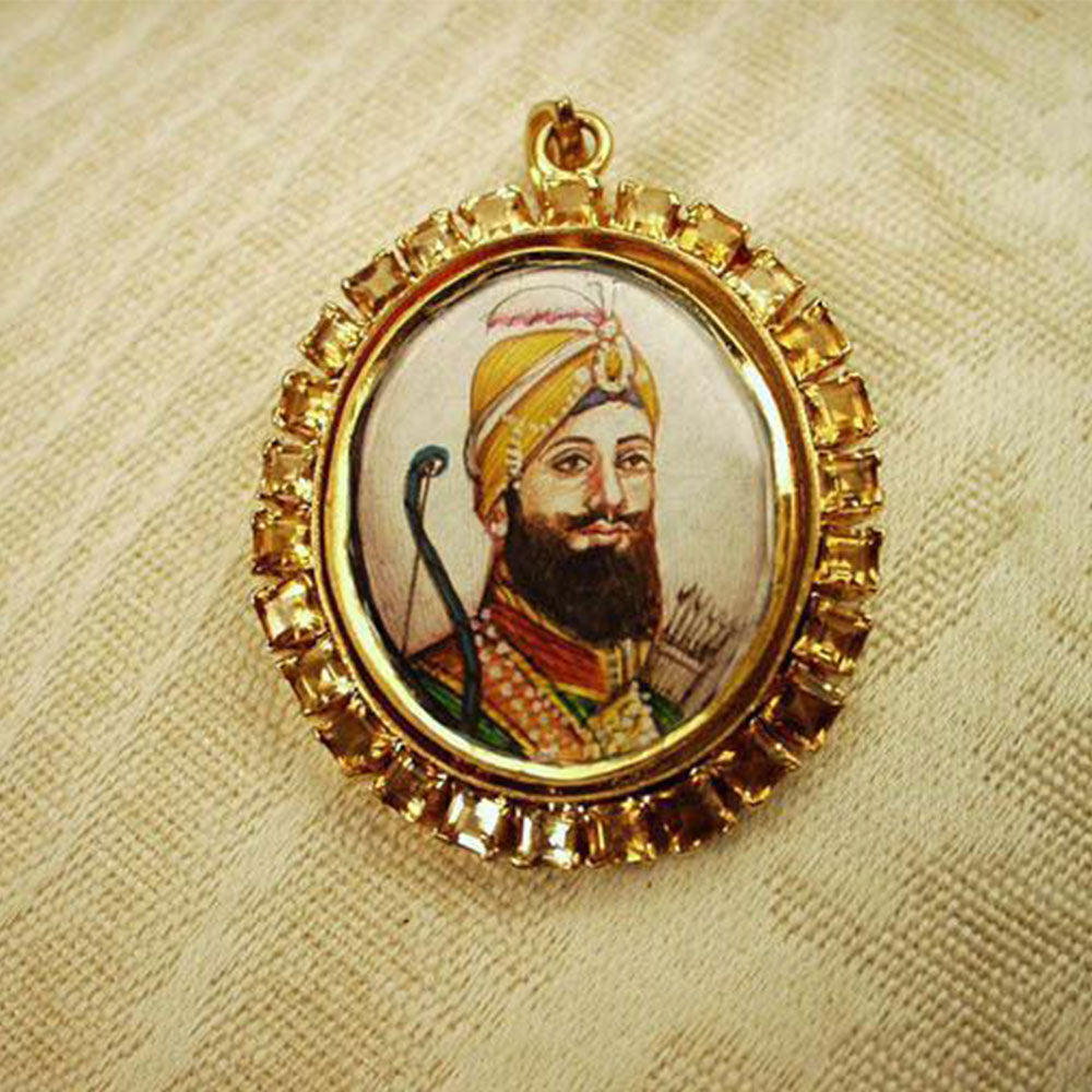 22K Gold Portrait Pendant of Guru Gobind Singh & Golden Temple surrounded by citrine